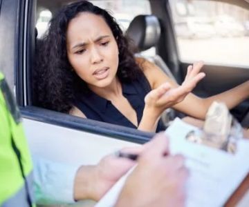 How to Contest a Traffic Ticket and Win: Expert Legal Tips
