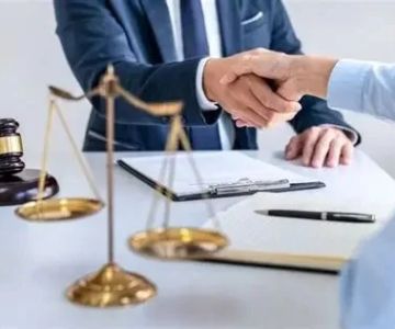 How to Choose the Right Lawyer for Your Case – Expert Tips for Clients