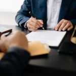 How to Choose the Right Lawyer for Your Case: What You Need to Know in 2024