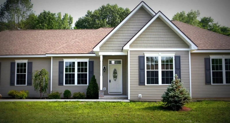 How to Avoid Common Legal Mistakes When Buying a Home