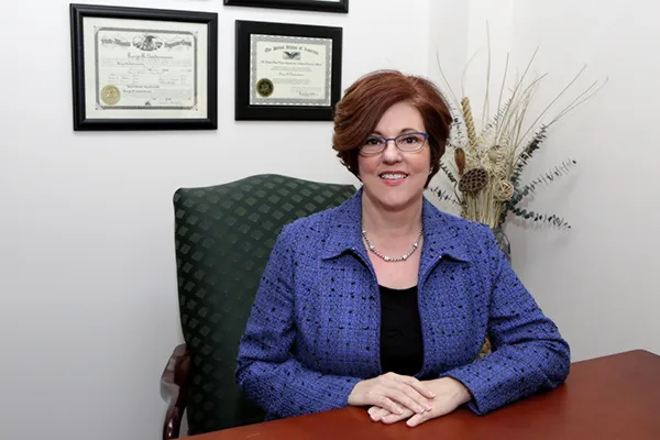 Law Office of Karyn R. Vanderwarren Picture 9