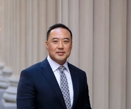 Kevin T. Yen of Strom Yen Injury Attorneys
