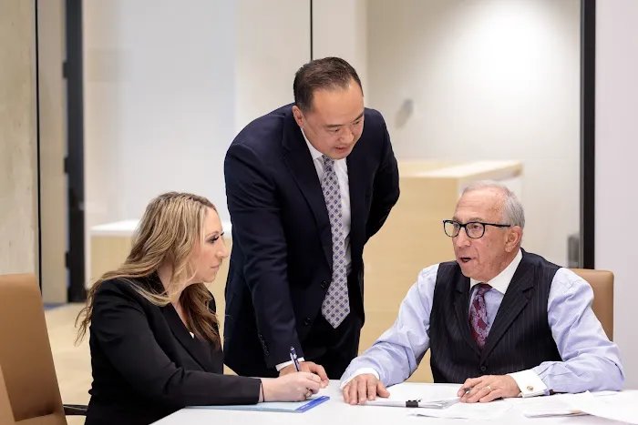 Kevin T. Yen of Strom Yen Injury Attorneys Picture 9