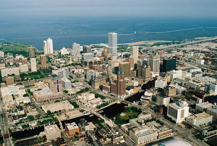 Bandle & Zaeske LLP Picture 3