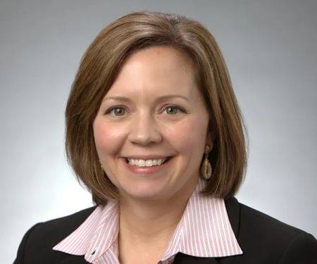 Foley & Lardner LLP: Leigh C. Riley
