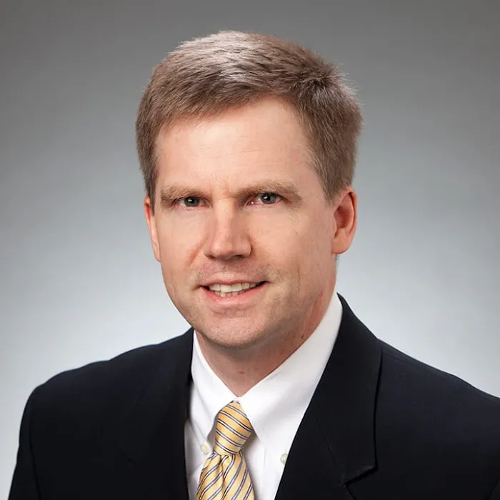 Foley & Lardner LLP: Jeffrey S. Gundersen Picture 1