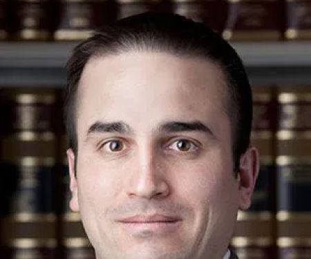 Robert Crivello
