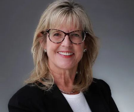 Wendy Guthro, Attorney & Counsellor At Law