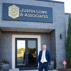 Justin Lowe & Associates Picture 10