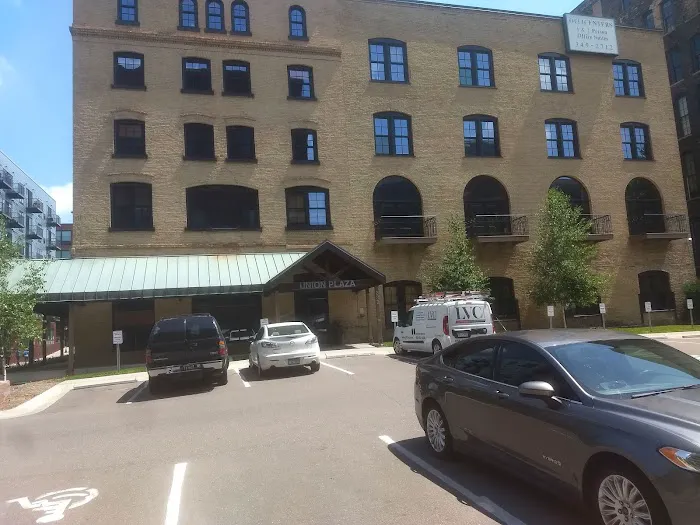 Hoverson Law Offices, P.A. Picture 9