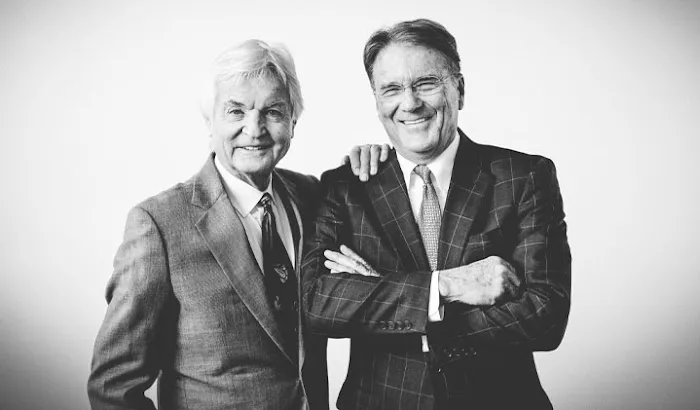 Lindell & Lavoie LLP Picture 1
