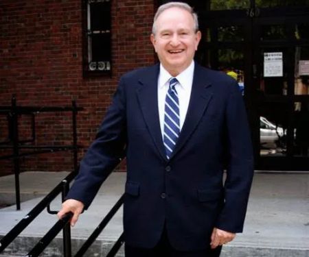 Law Office of Roger R. Lipson