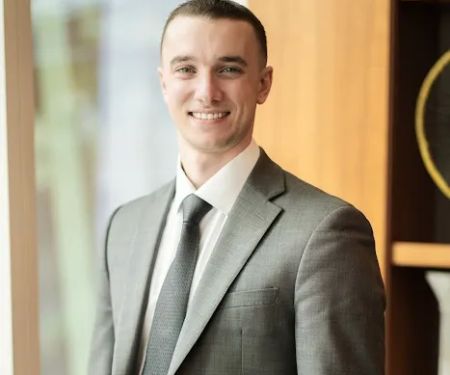 Douglas DeBettencourt, Esq. at Dalton & Finegold, LLP