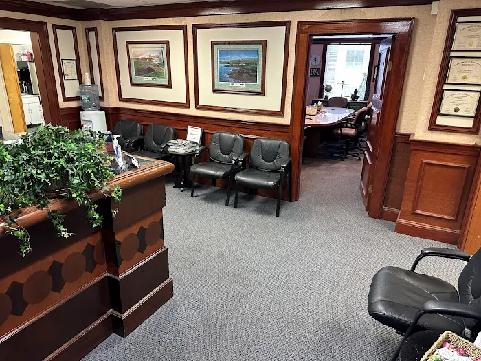 Law Offices of Robert D. Ahearn Picture 7