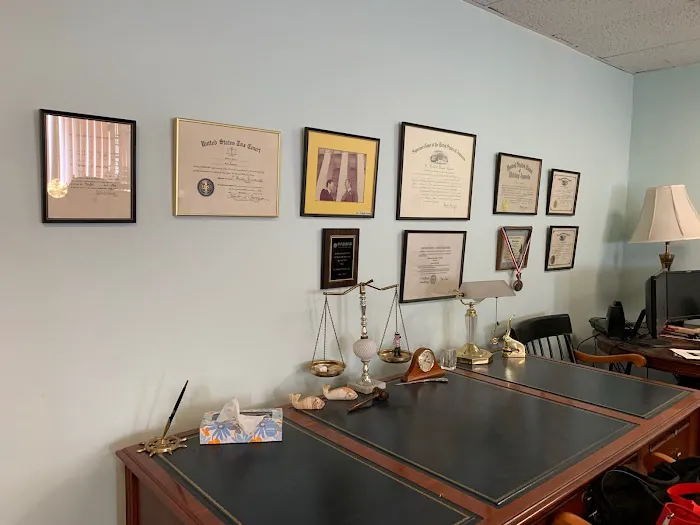 Graves Law Group, LLC Picture 1
