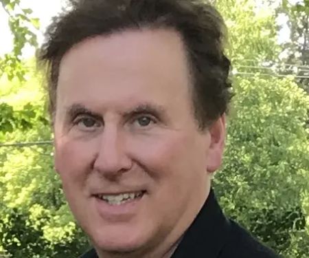 Peter Elikann
