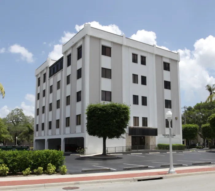Hollander & Hanuka - Fort Myers Criminal Attorney Picture 4
