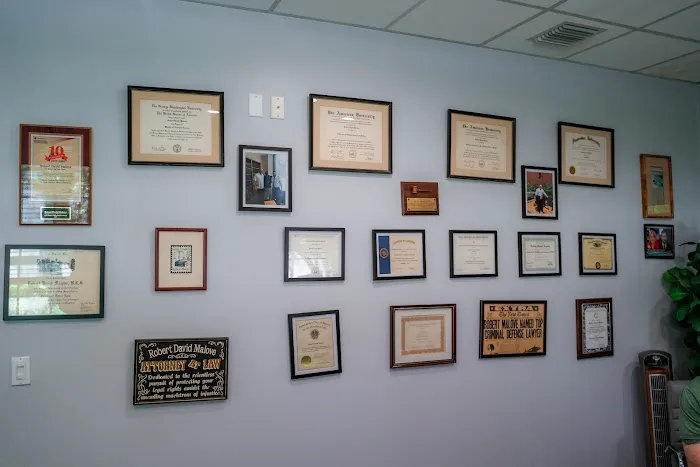 The Law Offices of Robert David Malove Picture 3