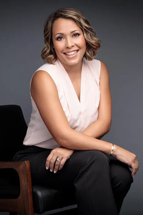 Mellany Marquez-Kelly Picture 7
