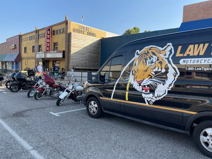 Law Tigers Motorcycle Accident Lawyers Picture 3