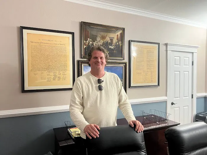 Law Office of Christopher Hewitt Picture 1