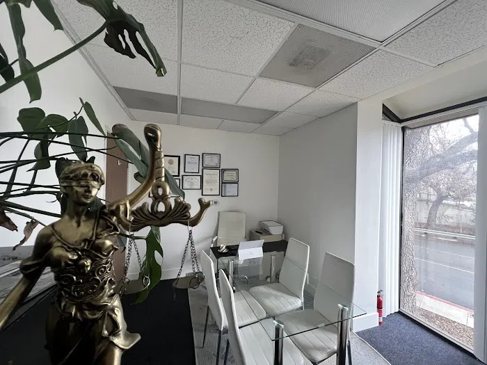 Agora Law Firm Picture 1