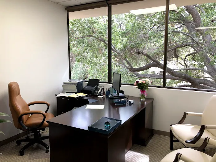 Law Offices of Stephanie L. Mahdavi Picture 9