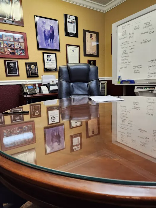 The Law Offices of Hoyt & Bryan Picture 1
