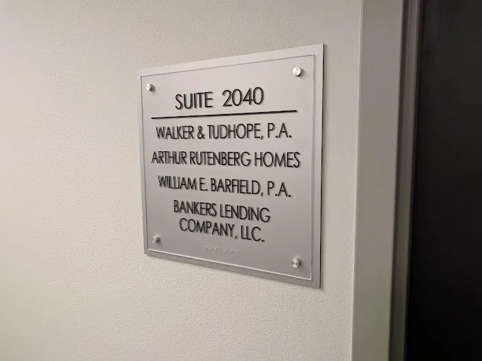 Walker & Tudhope Attorneys Picture 1