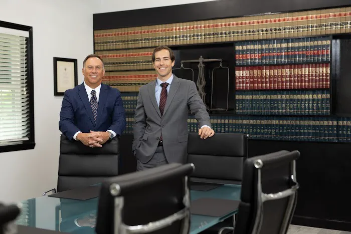 Van Dingenen Law 407-WORKERS Picture 4