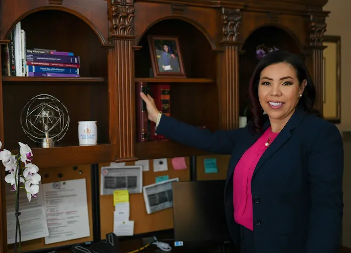 Porras Law Office Picture 2