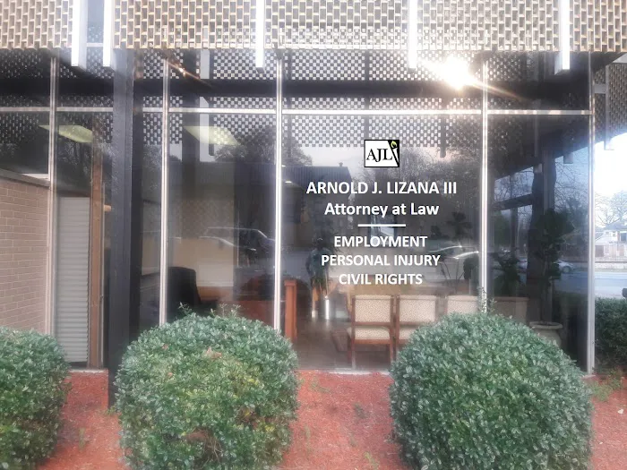 Law Offices of Attorney Arnold J. Lizana III Picture 4