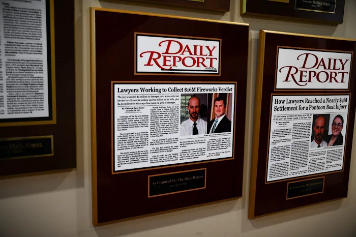 Butler Kahn - Personal Injury Attorneys Picture 5