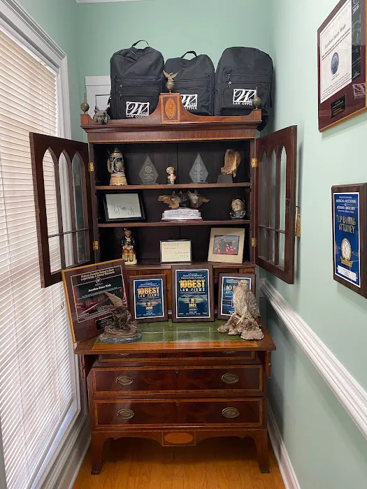 Wade Law Office Picture 3