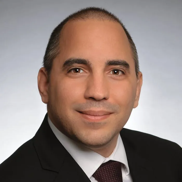 Foley & Lardner LLP: Justin M. Sobaje Picture 1