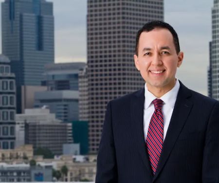 Abogado de Inmigración Nelson A. Castillo en Los Ángeles, CA