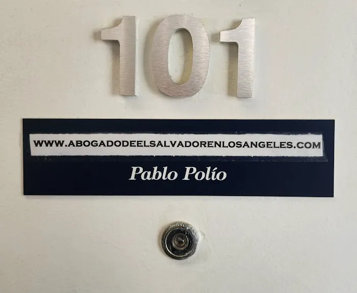 ABOGADO Y NOTARIO SALVADOREÑO Picture 1