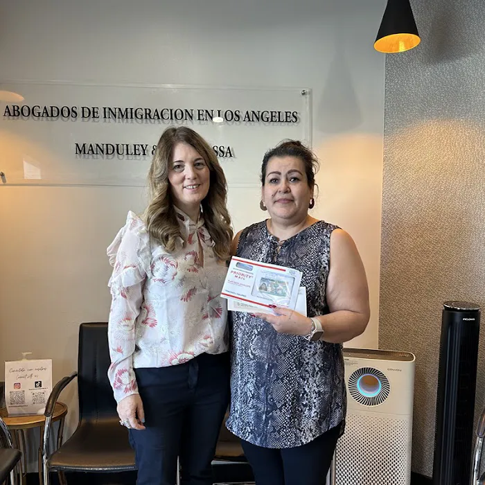 Abogados de Inmigracion en Los Angeles Picture 7
