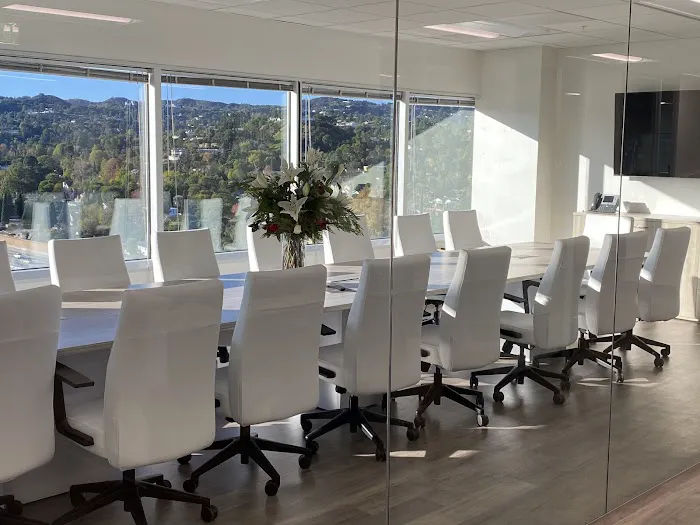 Law Offices of Reisner & King LLP Picture 5