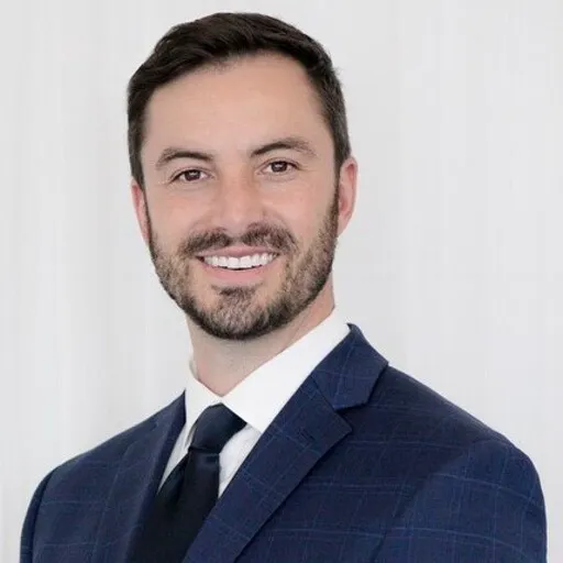 Robert Hindin & Associates, APLC Picture 2