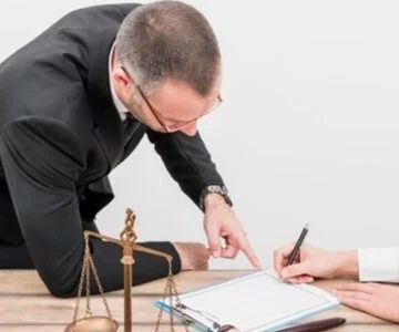 How to Choose the Right Lawyer for Your Case – Expert Legal Advice