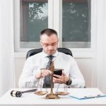 How to Choose the Right Lawyer for Your Case: A Comprehensive Guide
