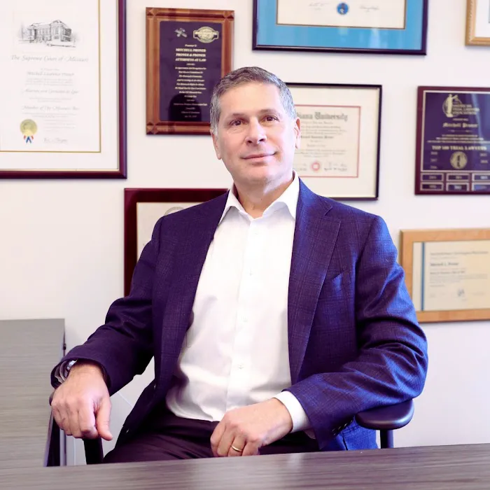 Abogados de Confianza | Proner & Proner Picture 5
