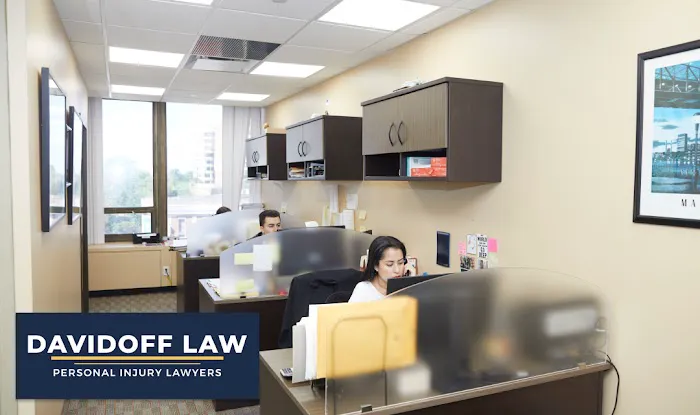 Queens Personal Injury Lawyer Ruben Davidoff Picture 8