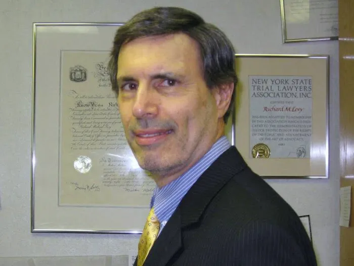 Law Offices of Richard M. Levy Picture 3