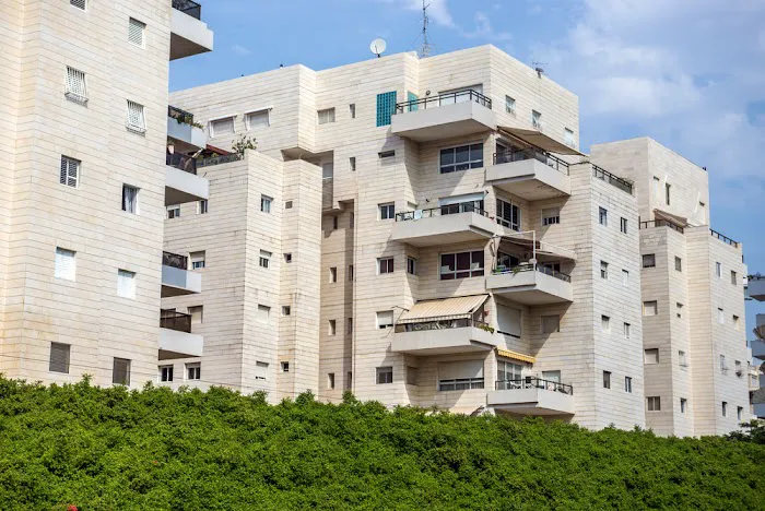 Aharoni Law Firm - Israeli Lawyer Picture 3
