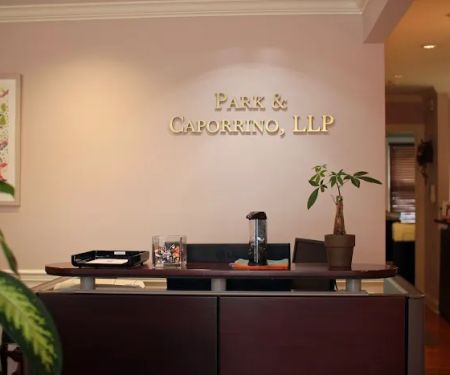 Park & Caporrino, LLP 박선정 합동 법률 사무소