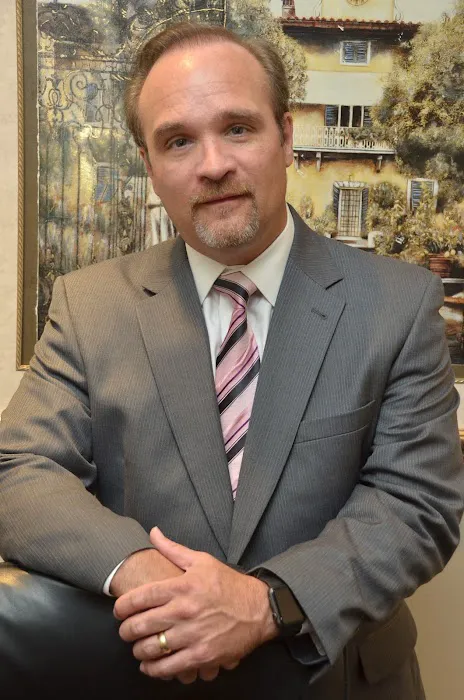 JORGE L. HERNANDEZ, ESQ. Picture 3