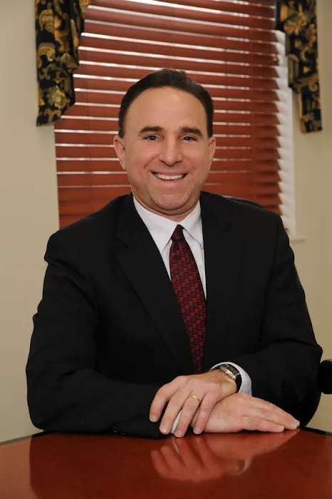 Hollander Strelzik Pasculli: Sanford L. Hollander, Estate & Municipal Lawyer Picture 3