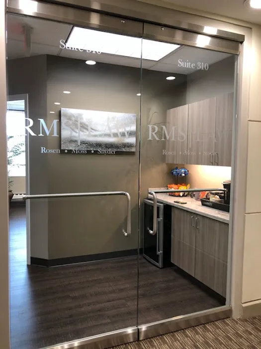 Rosen Moss Snyder LLP Picture 3
